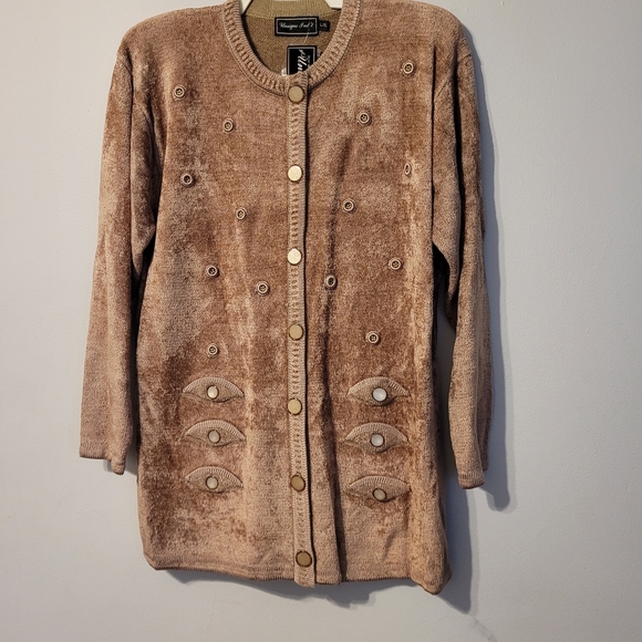 Vintage beaded velour sweater, camel brown, size large to XL - Picture 2 of 8